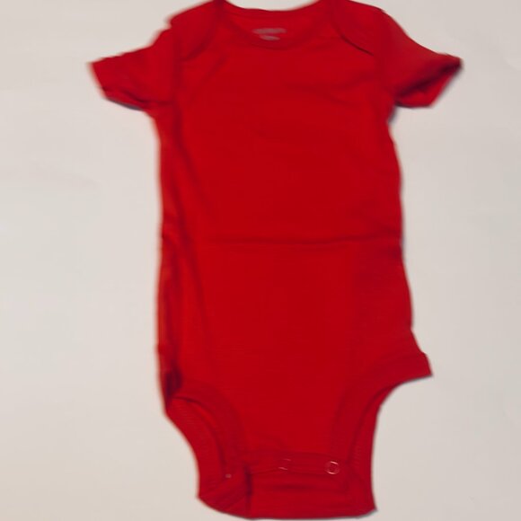 Red Onesis - Picture 2 of 4